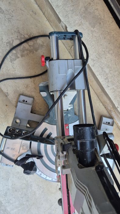 Пендула Bosch GCM 800 SJ