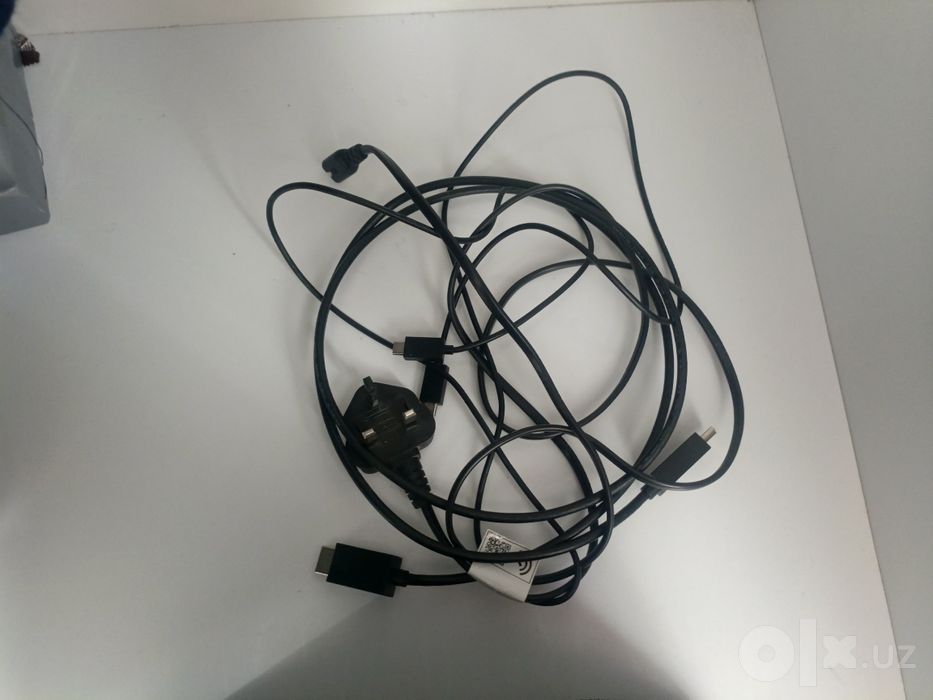 Playstation 5. На 1 терабайт. Белого цвета.