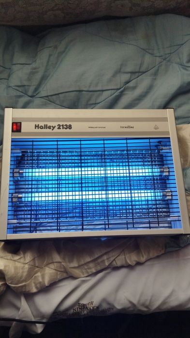 Halliy 2138 Электрическая мухабойка