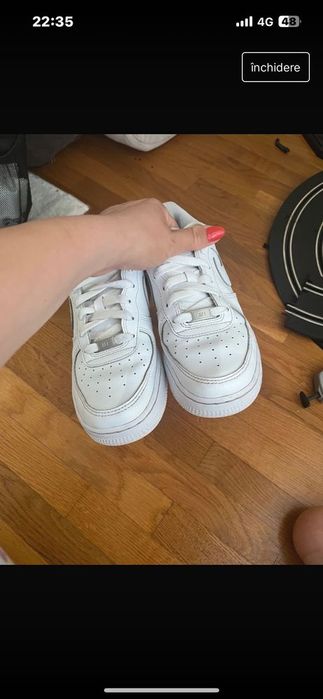 Adidași nike force 1