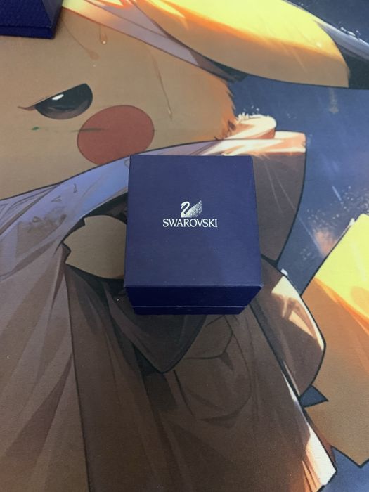 Продам кольцо Swarovski