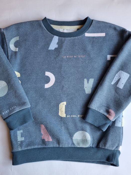 Детски блузи/суитшърти Reserved, с поларена подплата, размер 122 см.