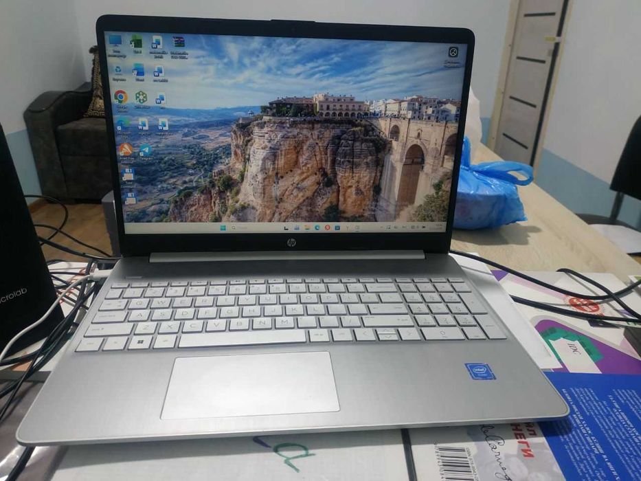 Kampyuter va printer sotiladi