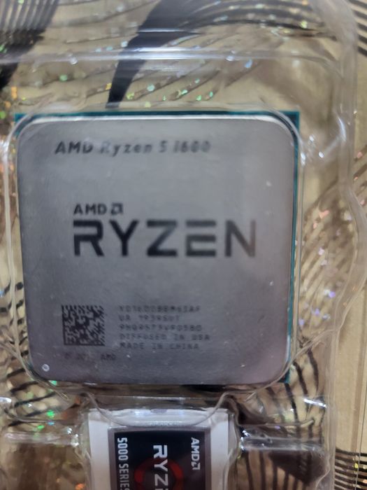 Vând procesor RYZEN  5   1600