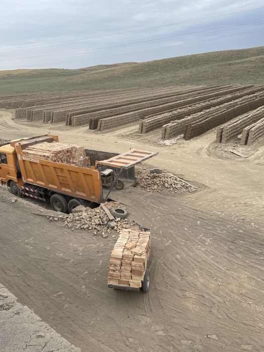 Кирпич одинарный красный