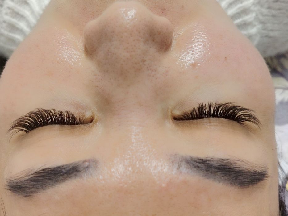Наращивание ресниц