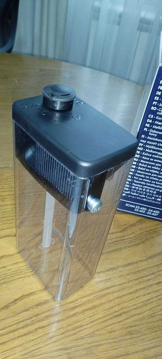 Cana pentru capucino, aparat Delonghi