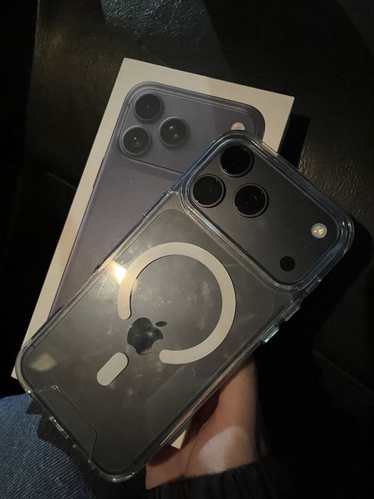 Продам Iphone 17 Pro Max