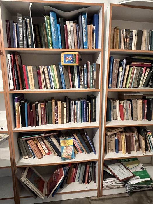 Продам стеллаж полки