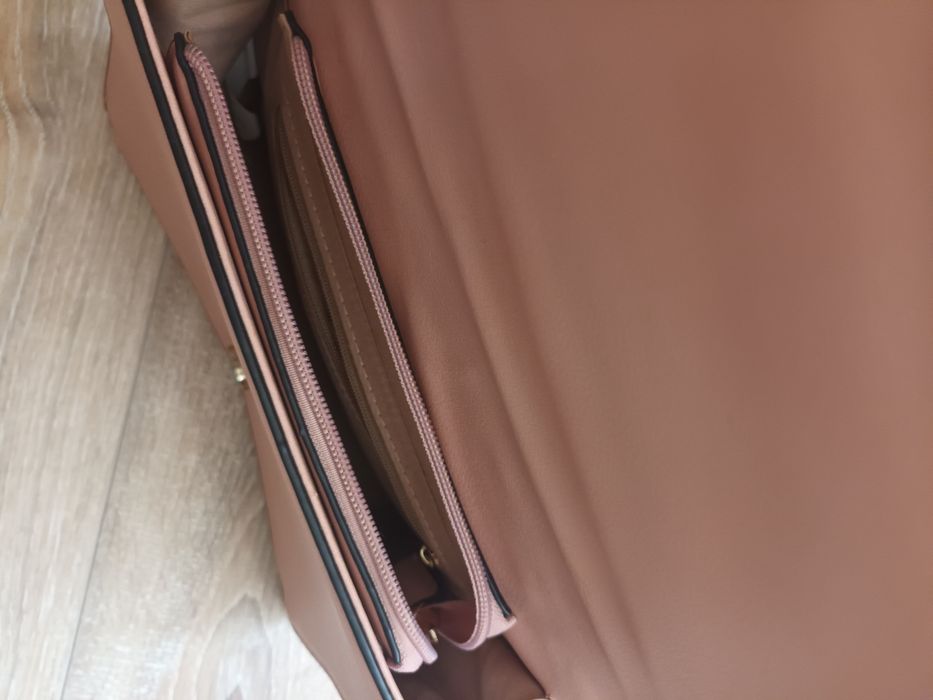 Нова розова дамска чанта с дълга дръжка