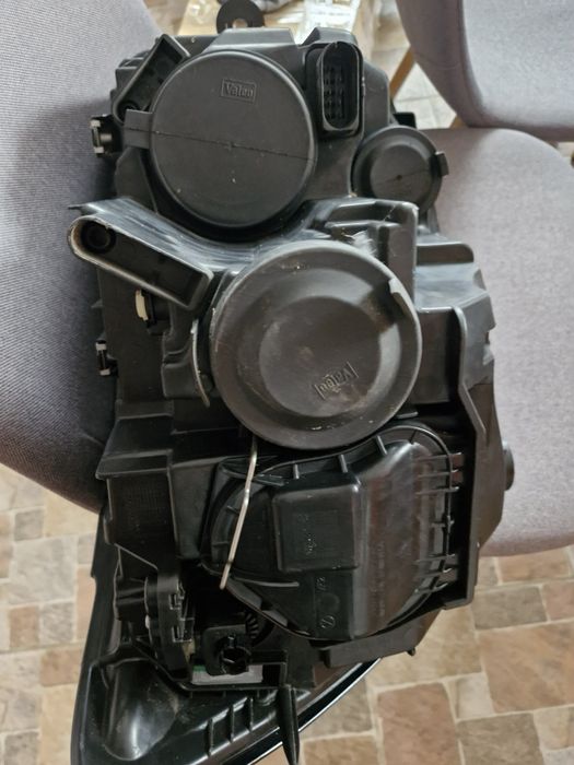 Far stanga vw T6 90073564