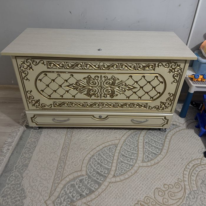 Сундук сандық в хорошем состоянии