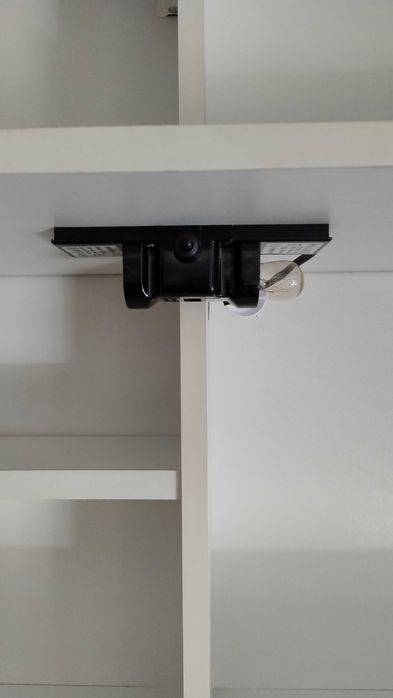 ШКАФ ЗА ХОЛ-/Черно и Бяло/