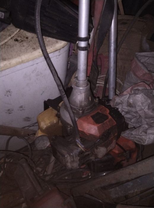 Продам Бензопила и Триммер