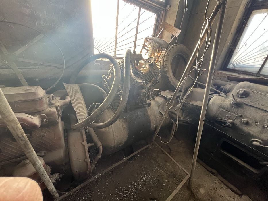 Токарный станок, компрессор