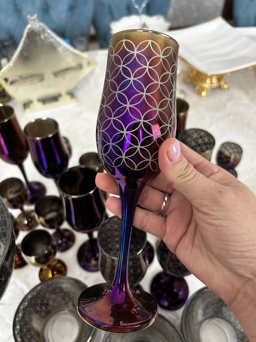 Продам сервиз набор