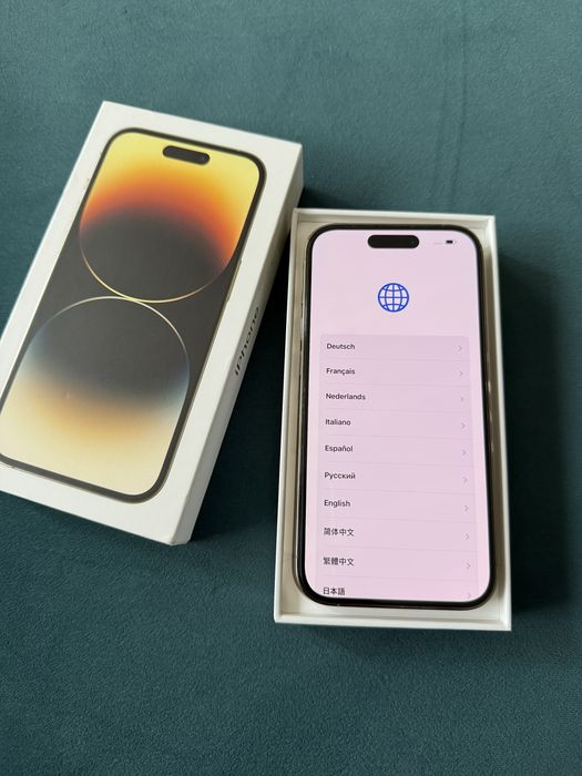 iPhone 14 Pro 256GB - Перфектно състояние + пълен комплект