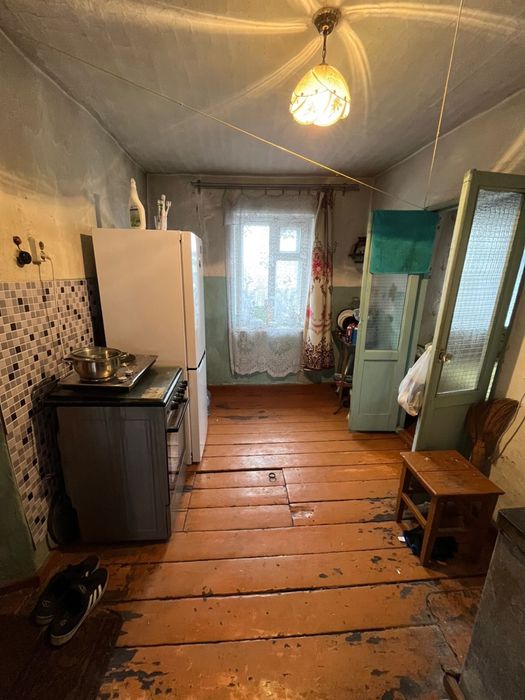 Продам дом рядом с лесом и Иртышом