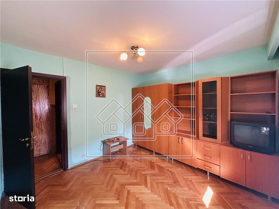 Ap decomandat, 3 camere, 2 balcoane - Zona Turnisor