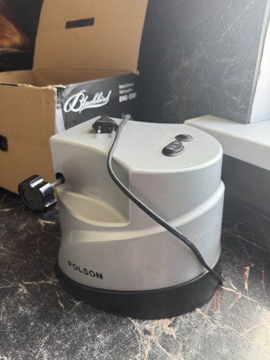 Электрическая мясорубка