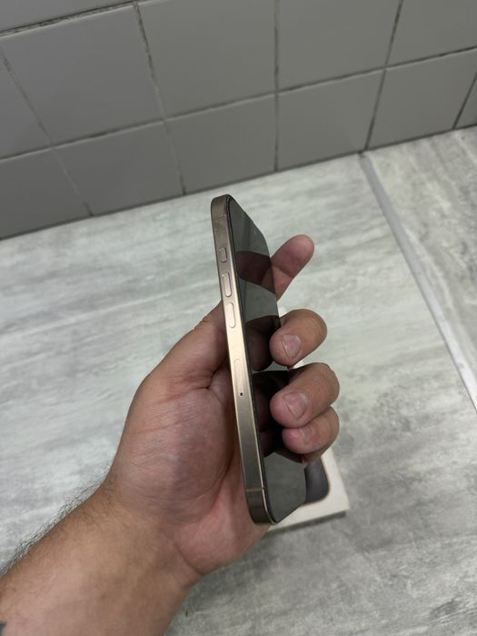 Iphone 16 pro 256gb 89%
