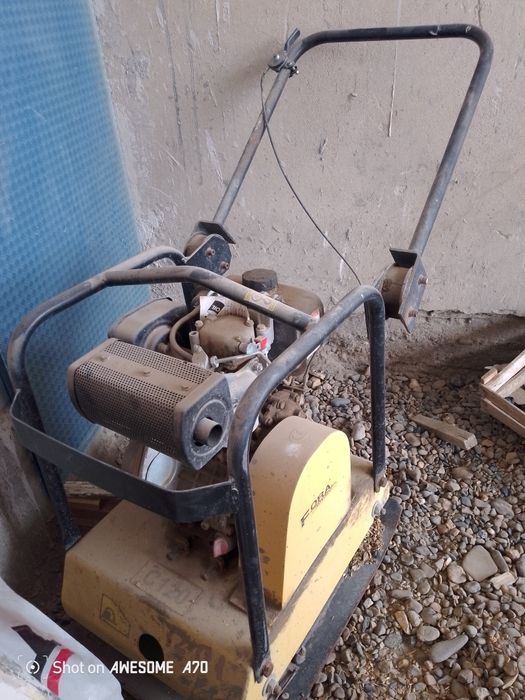 Йерни асвалтга таёрлаб прел киладинан апарат сотилад