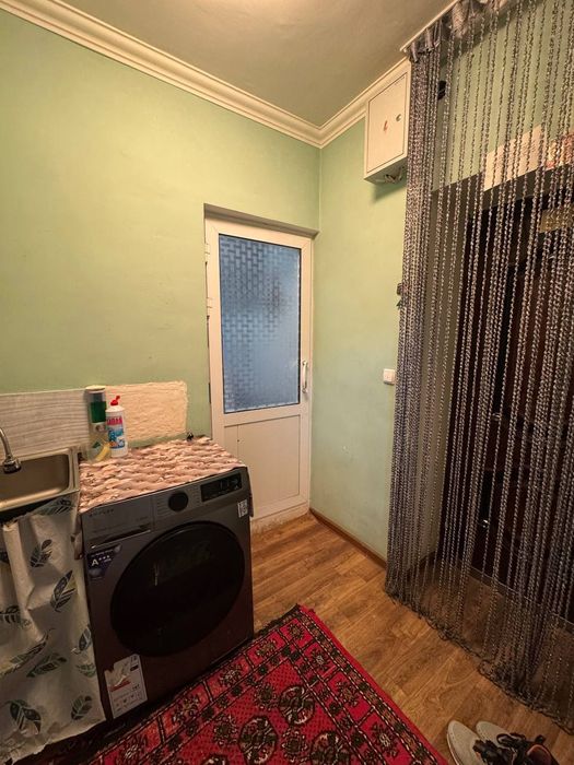 Срочно продается 2 х комнатная квартира