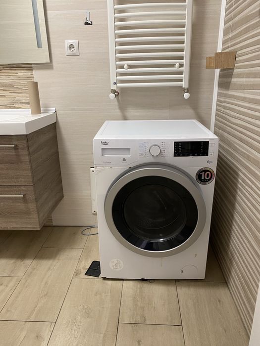 Mobilier baie + masina de spalat