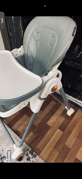 Стол для кормления