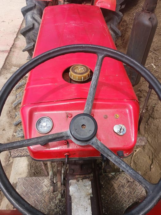 vand tractor yanmar ym 1300 4x4 cu freză