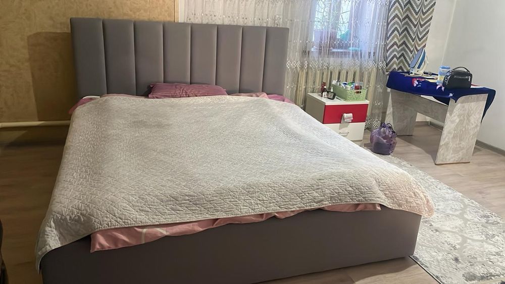 Продам 2 спальную кровать