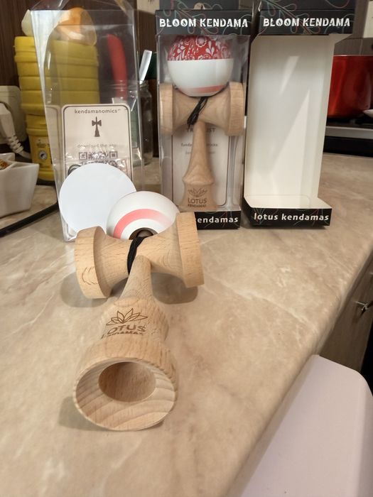 Kendama lotus Antiskid