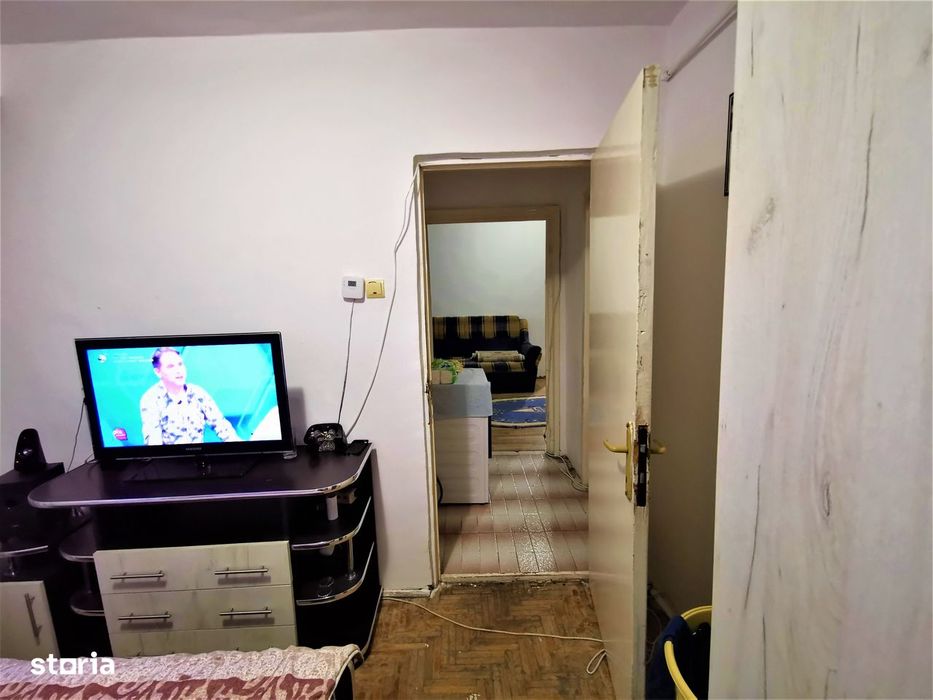 Apartament 3 camere | 49.000 € | Bazinul de Înot | Șarpantă