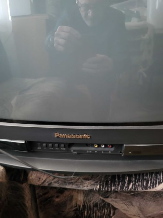 Телевизори Samsung,  Panasonic