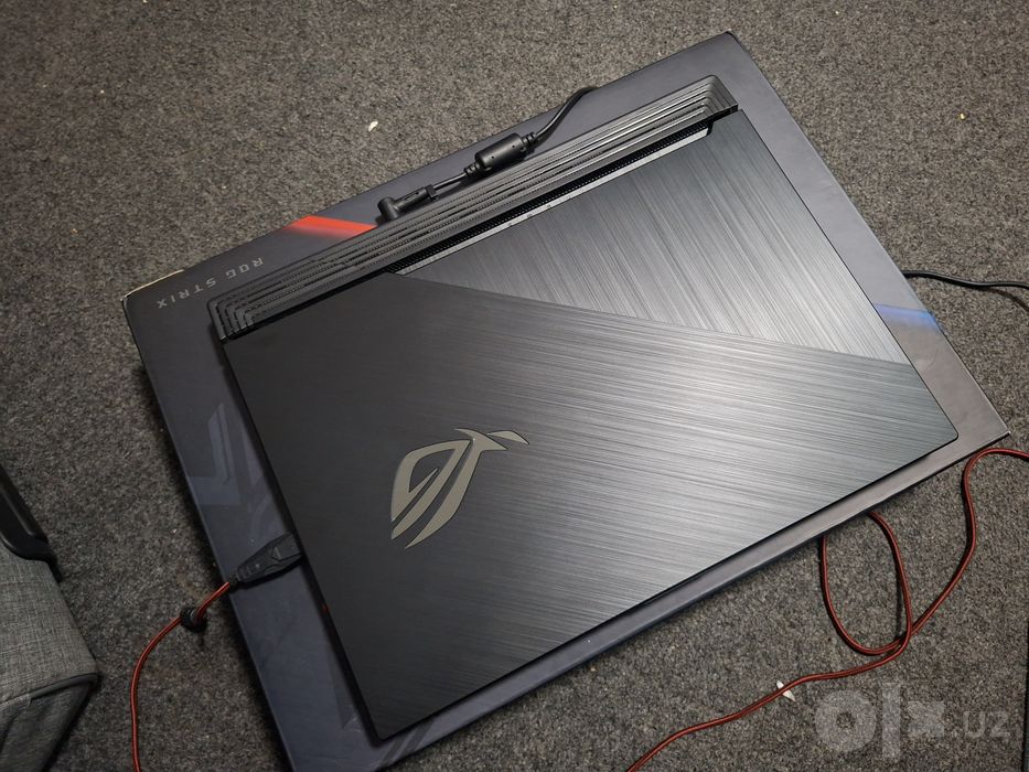 ASUS rog strix g512LI