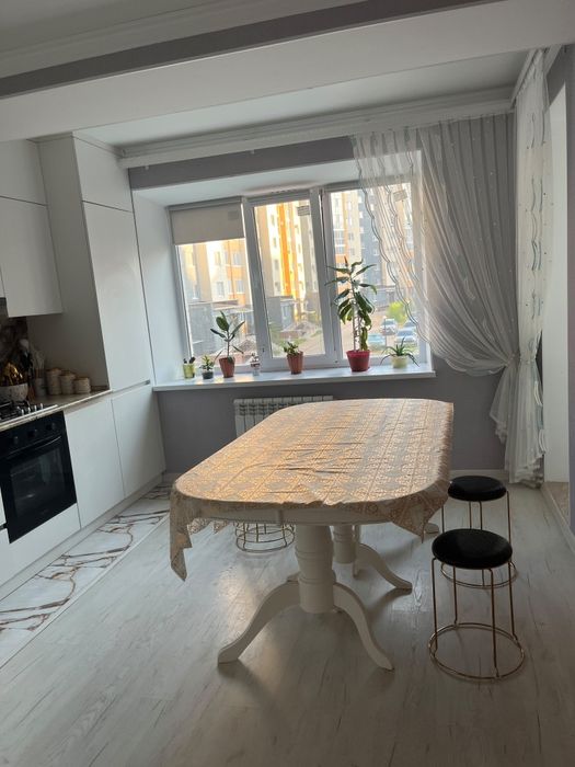 Продам квартиру в районе Батыс2