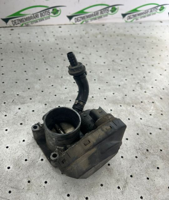 Clapeta acceleratie 036133062 Volkswagen VW Golf a 4-a generatie