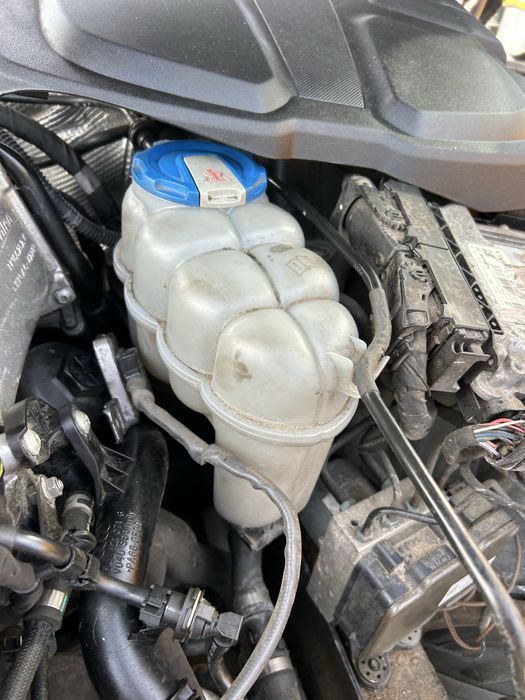 Vas expansiune Audi A4 B9 2.0 Tdi