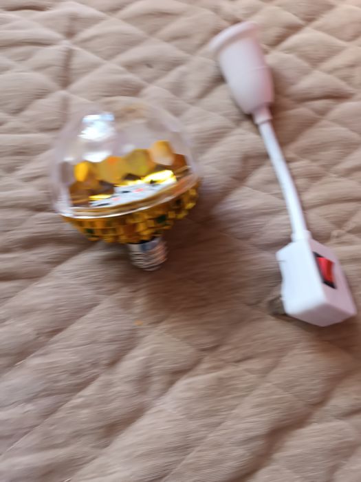 Продам лампочку лед