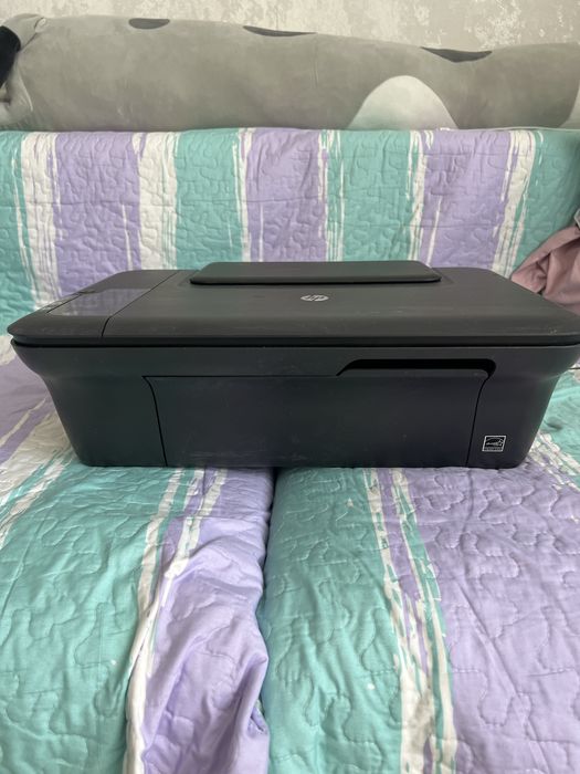 Продам принтер HP Deskjet 2050