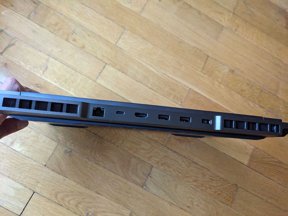 Lenovo Legion 7 16IAX7 i7-12800HX Nvidia 3070ti 32GB DDR5 1TB NVME