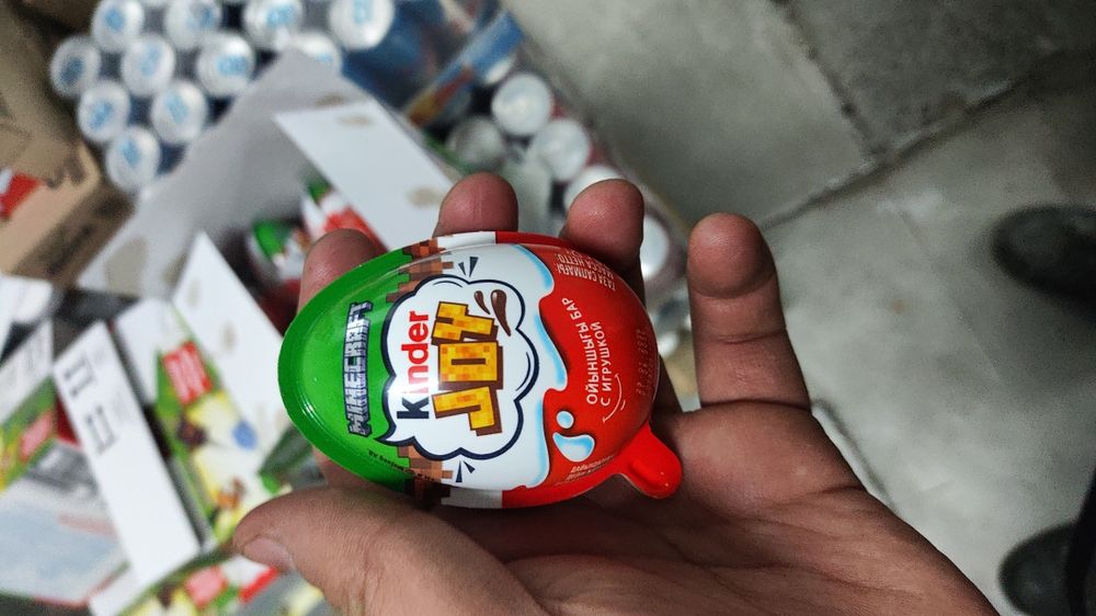 Новый киндер жой Майнкрафт продаем