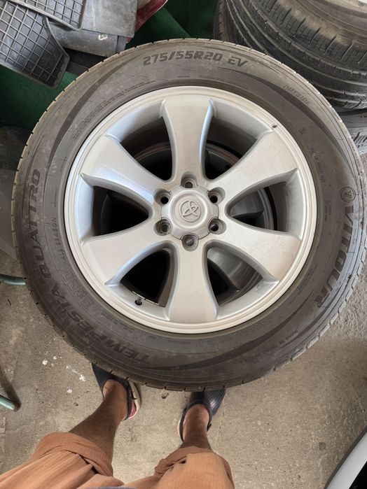 Диски с шинами для Toyota