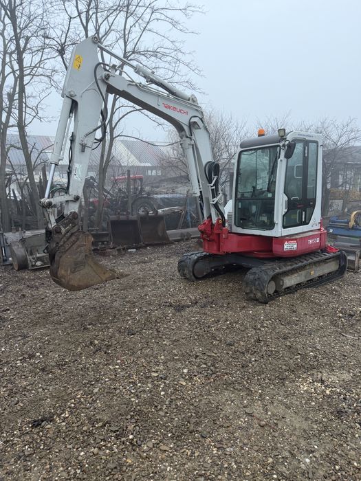 Vand excavator takeuchi tb 153 fr