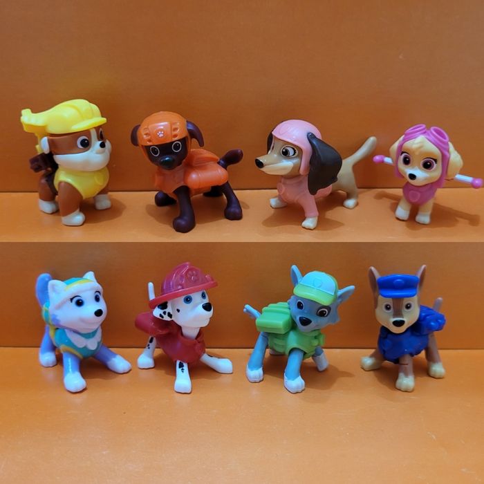 Полные серии из Kinder Surprise