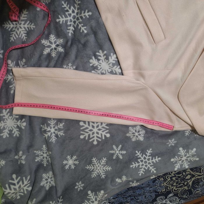 Палта преходни големи размери