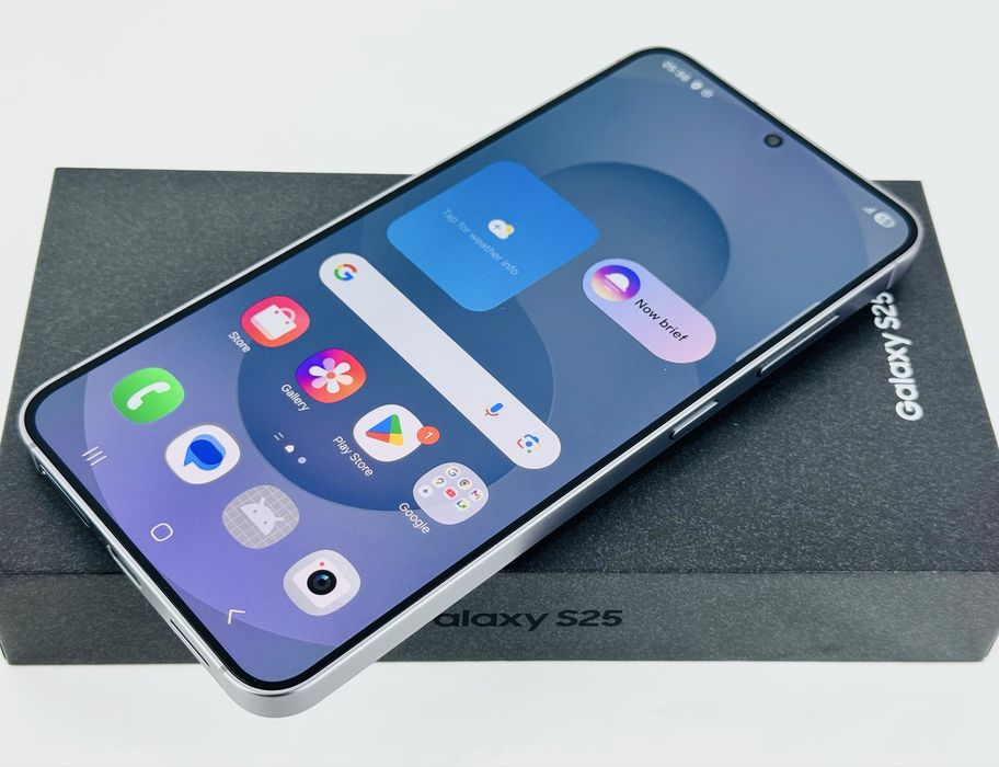 КАТО НОВ! Samsung Galaxy S25 5G 256GB 12RAM Silver Shadow Гаранция!