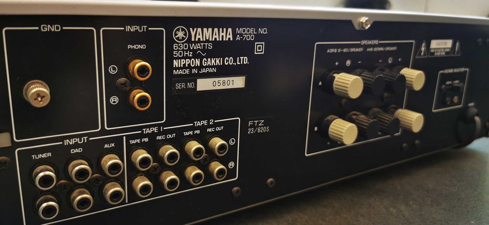 Vand Amplificator Yamaha A-700 pentru audiofili, in perfecta stare