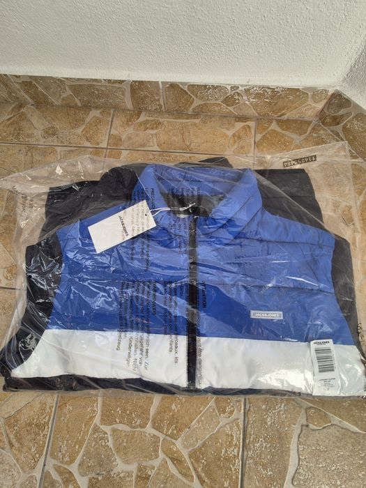 Geaca bărbați Jack Jones xl