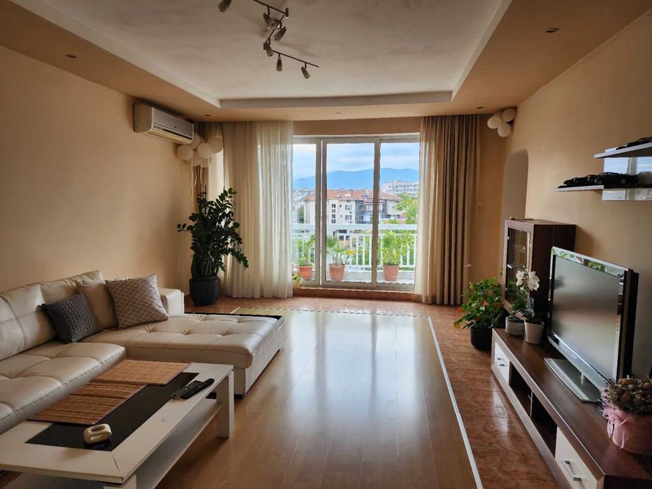 Продава се Етаж от къща в Пловдив, Въстанически - 140 кв.м за 1750 €/кв.м - Снимка #5